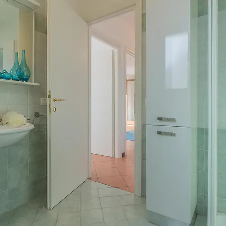 Emotion 3 Apartment Varenna