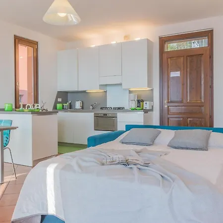 Emotion 3 Apartment Varenna